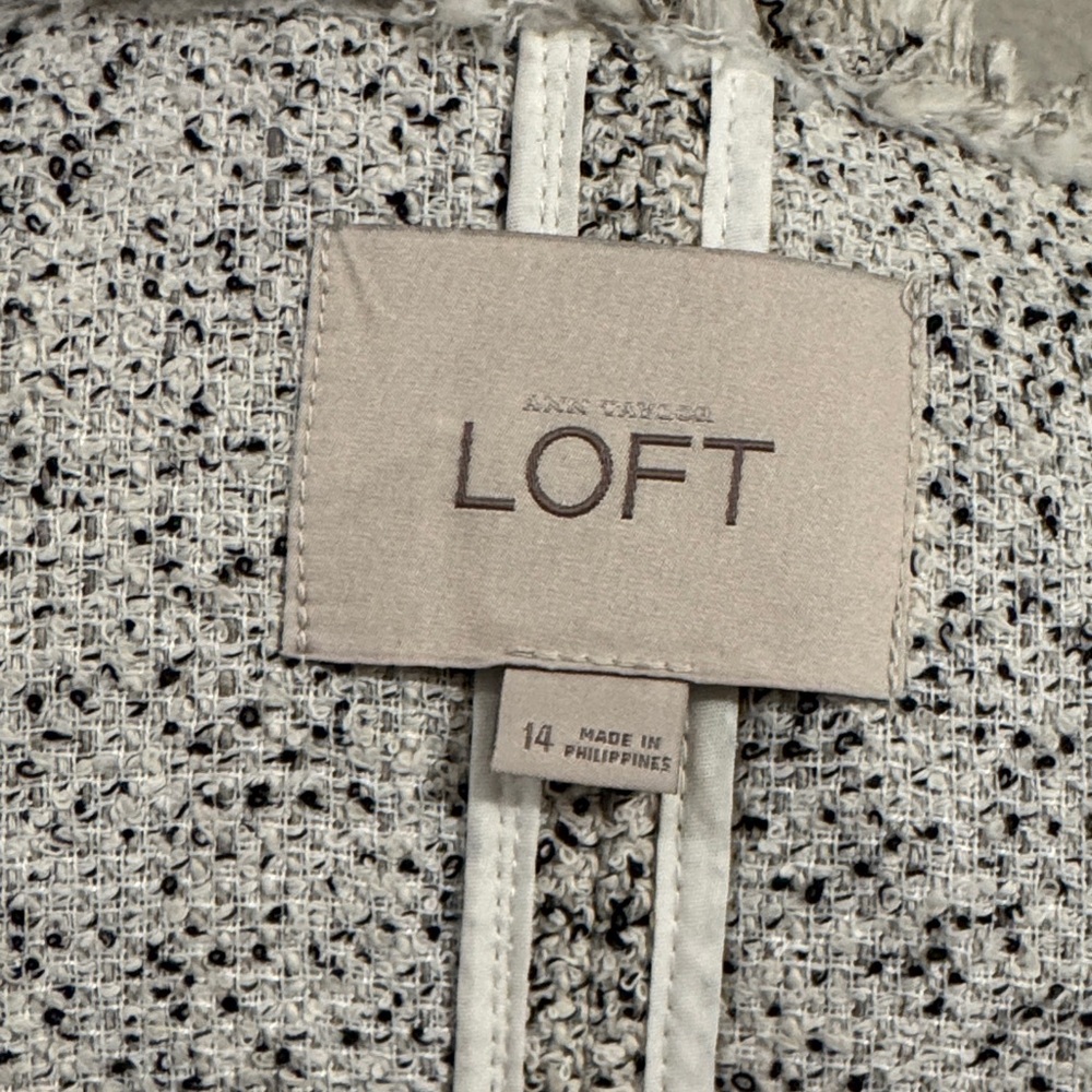 LOFT Monochrome Textured Blazer - Picture 2 of 8